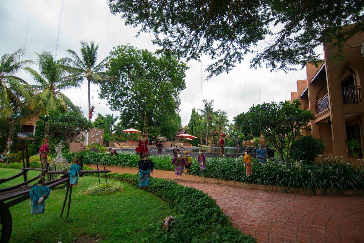 The Hotel Umbra Bagan Nyaung-U Extérieur photo